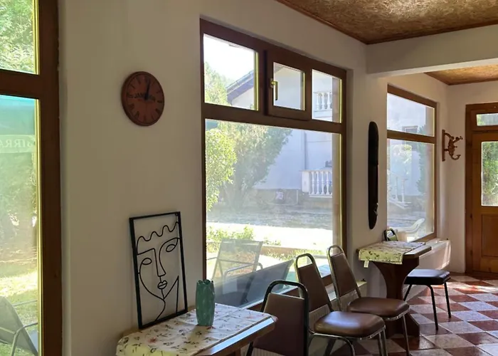 Efrosina بيت للعطل *